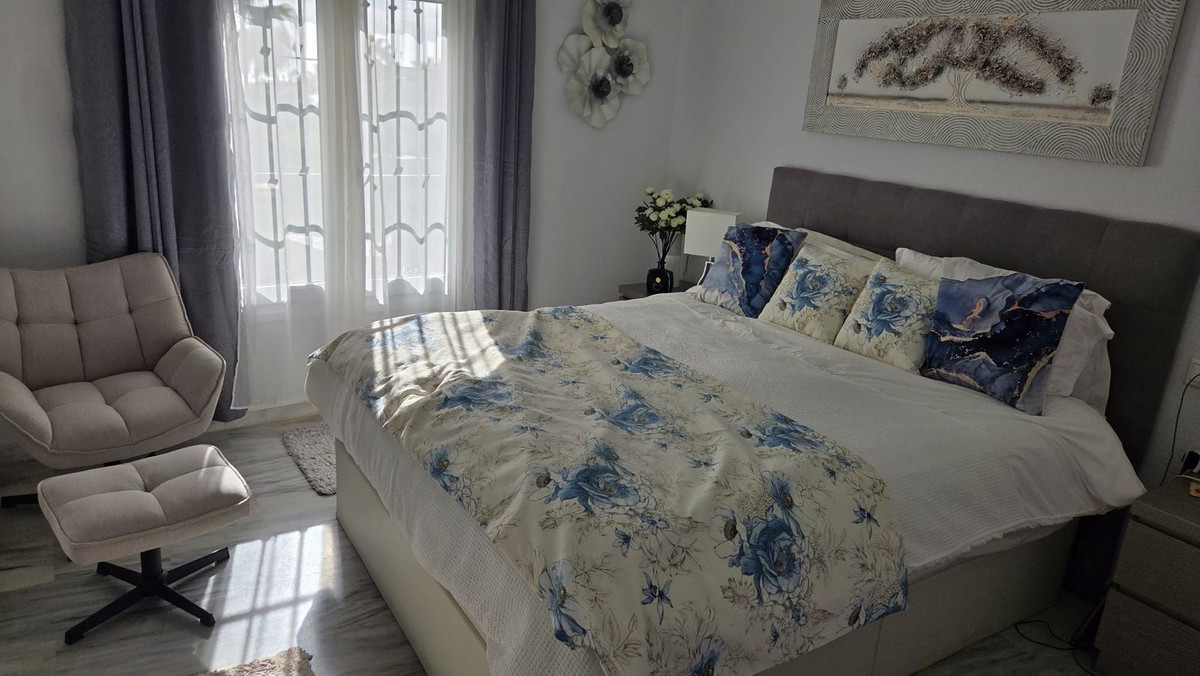 2 Bed Apartment for sale in Riviera Del Sol Costa Del Sol, Málaga, Spain