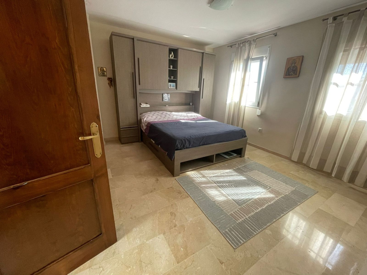 6 Bed Townhouse for sale in Alhaurín De La Torre Costa Del Sol, Málaga, Spain