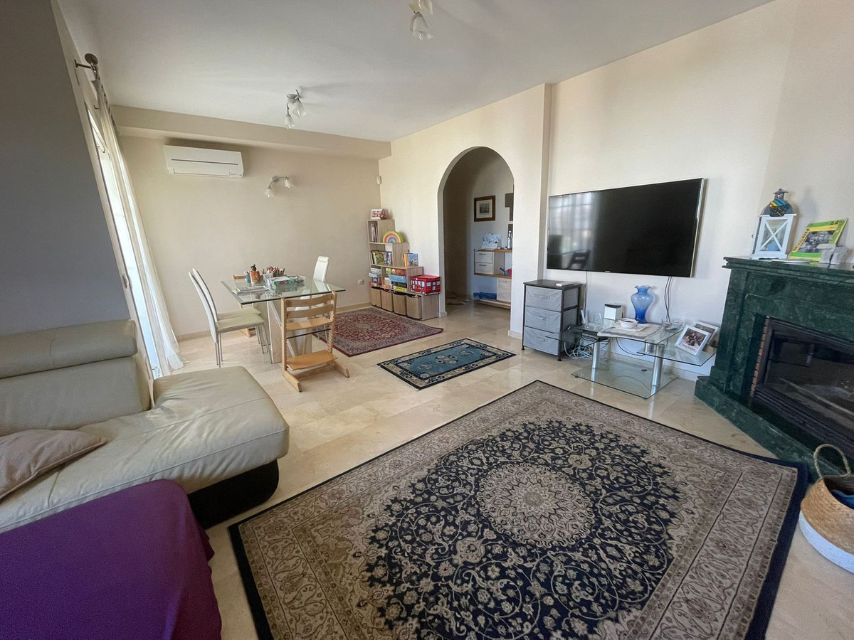 6 Bed Townhouse for sale in Alhaurín De La Torre Costa Del Sol, Málaga, Spain