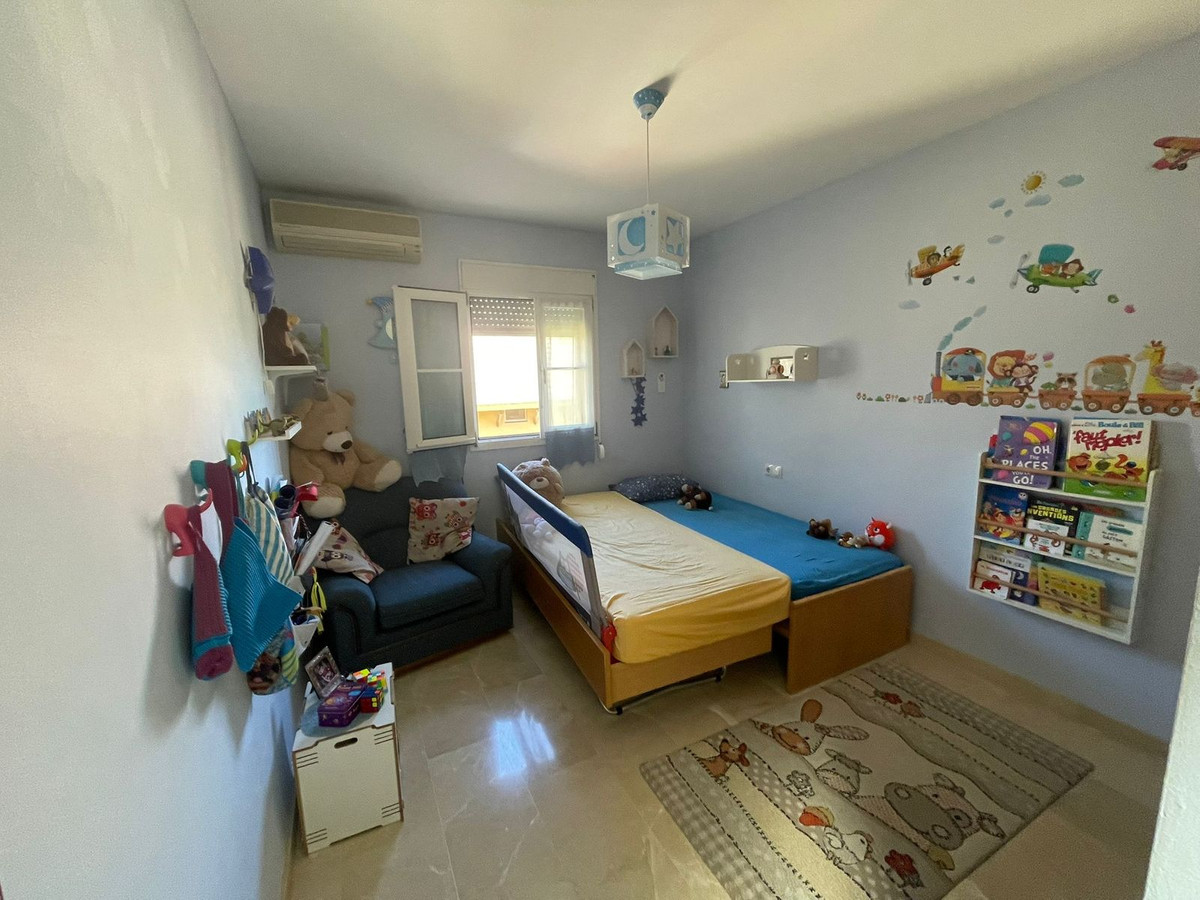 6 Bed Townhouse for sale in Alhaurín De La Torre Costa Del Sol, Málaga, Spain