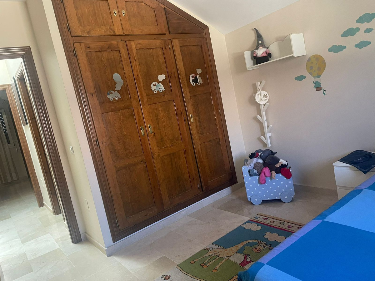 6 Bed Townhouse for sale in Alhaurín De La Torre Costa Del Sol, Málaga, Spain