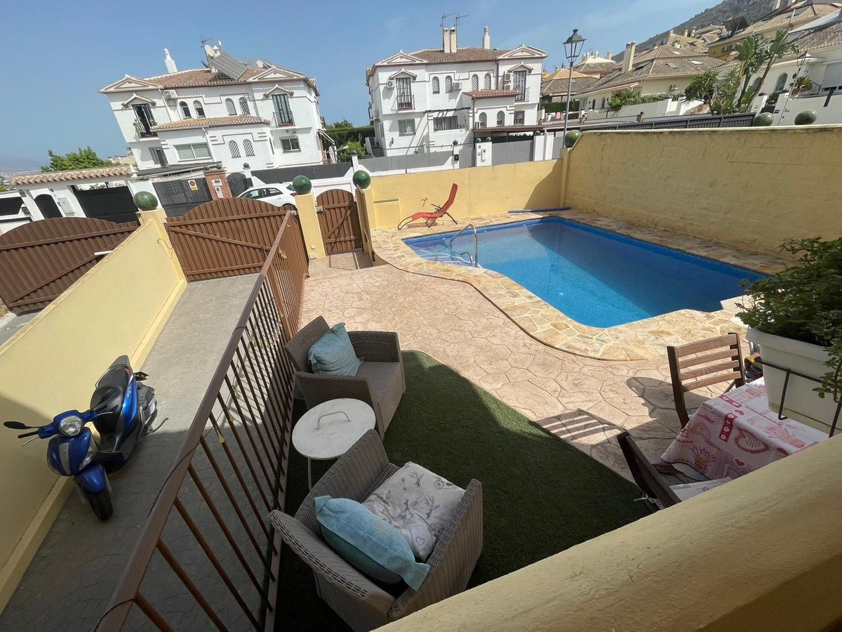 6 Bed Townhouse for sale in Alhaurín De La Torre Costa Del Sol, Málaga, Spain
