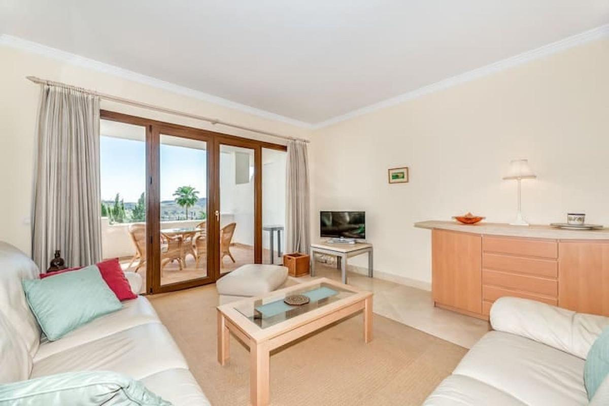 Se vende Apartamento Planta Media de 3 dormitorios en Costa Del Sol, Málaga, España