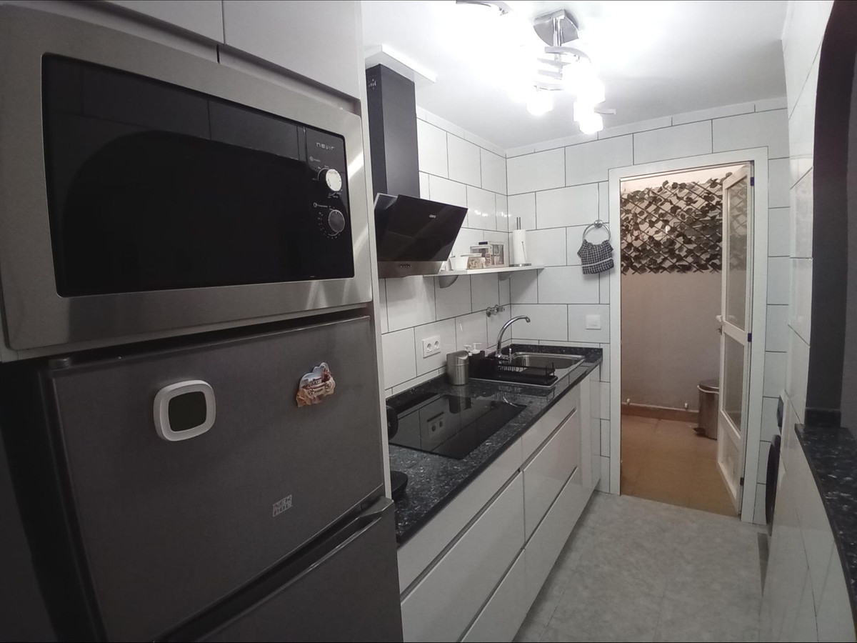 Se vende Apartamento Planta Media de 2 dormitorios en Costa Calida, Murcia, España