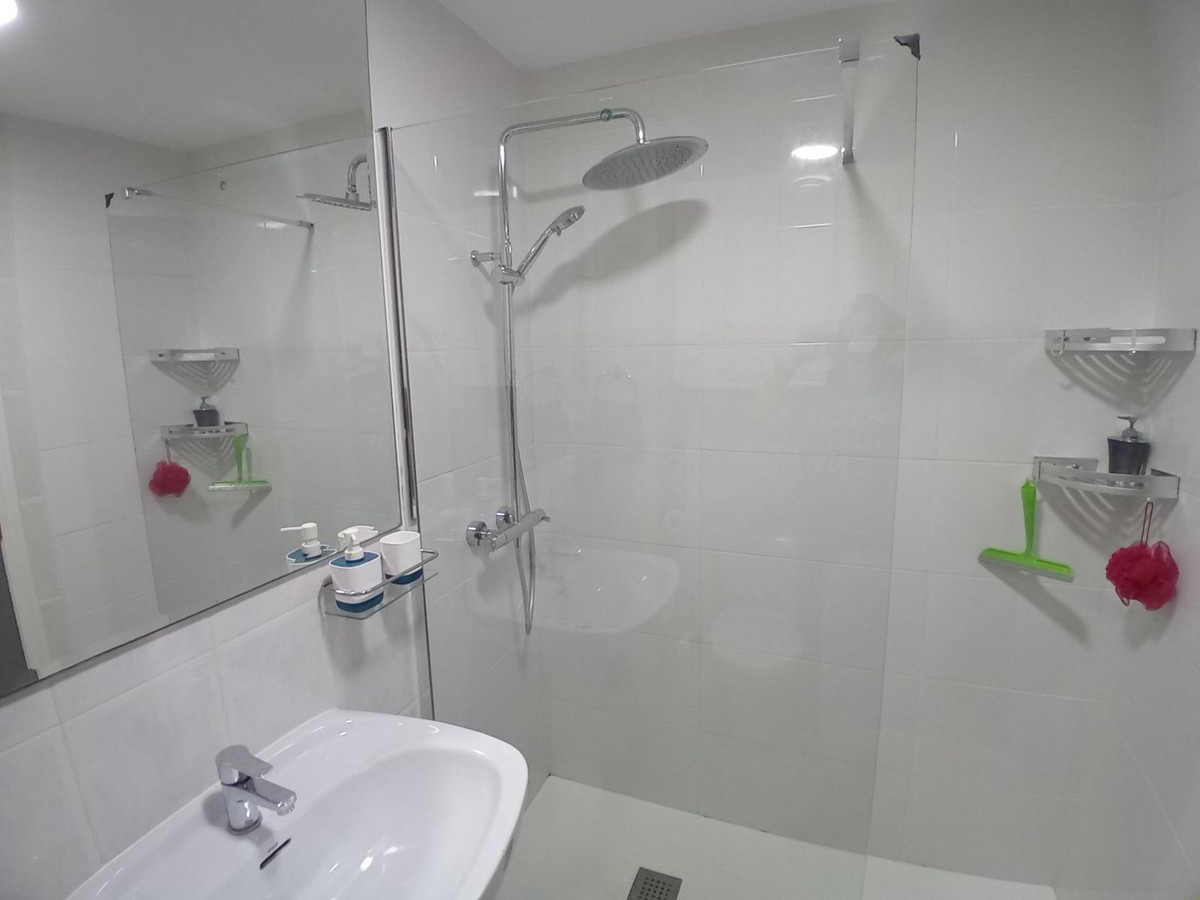 Se vende Apartamento Planta Media de 2 dormitorios en Costa Calida, Murcia, España