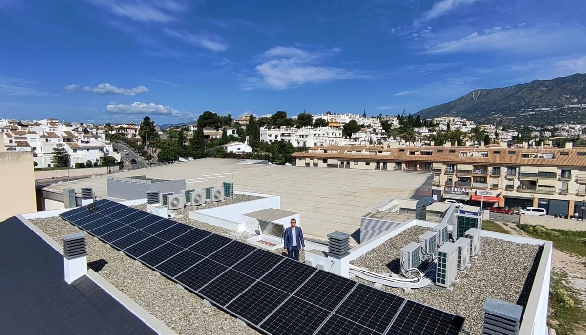 Se vende Apartamento Planta Media de 3 dormitorios en Costa Del Sol, Málaga, España