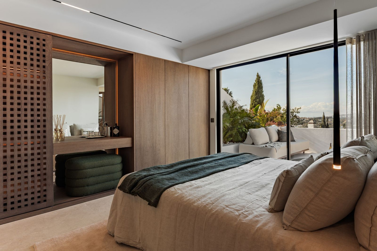 3 Bed Townhouse for sale in Nueva Andalucía Costa Del Sol, Málaga, Spain