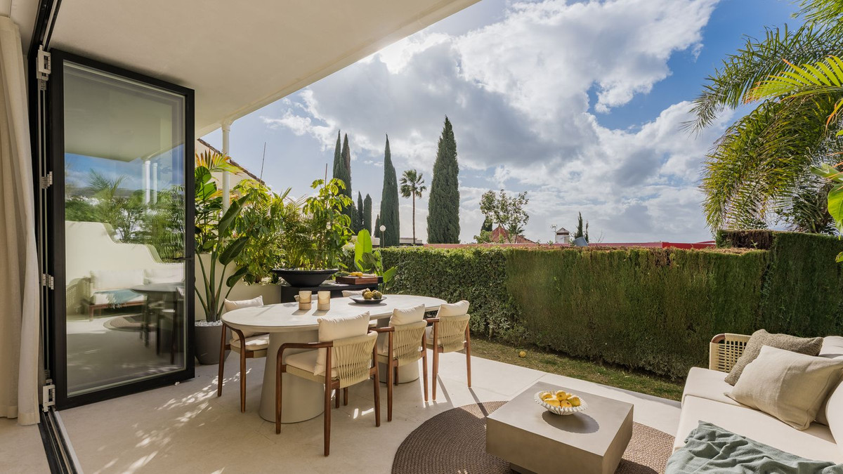 3 Bed Townhouse for sale in Nueva Andalucía Costa Del Sol, Málaga, Spain