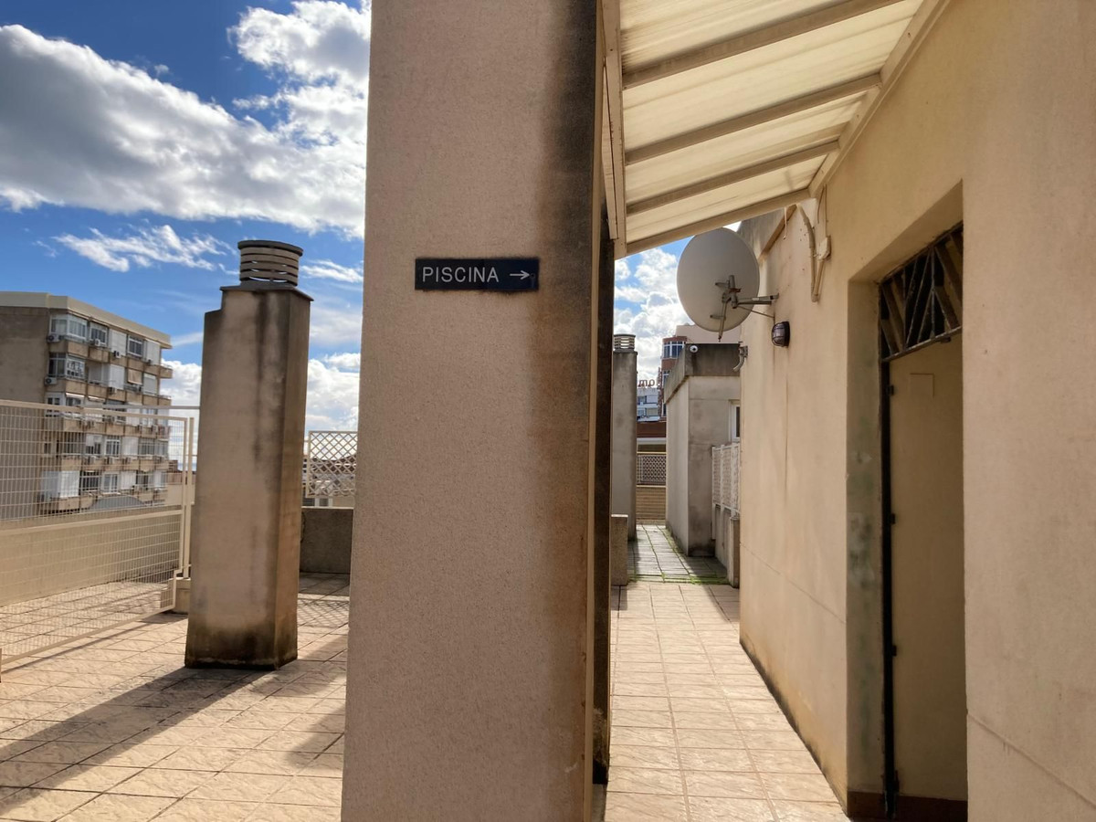 Se vende Apartamento en Planta Última de 2 dormitorios en Costa Del Sol, Málaga, España
