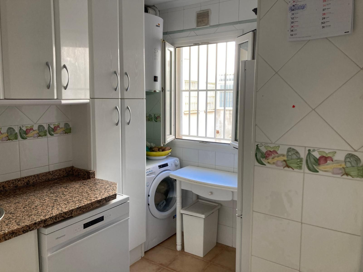 Se vende Apartamento en Planta Última de 2 dormitorios en Costa Del Sol, Málaga, España