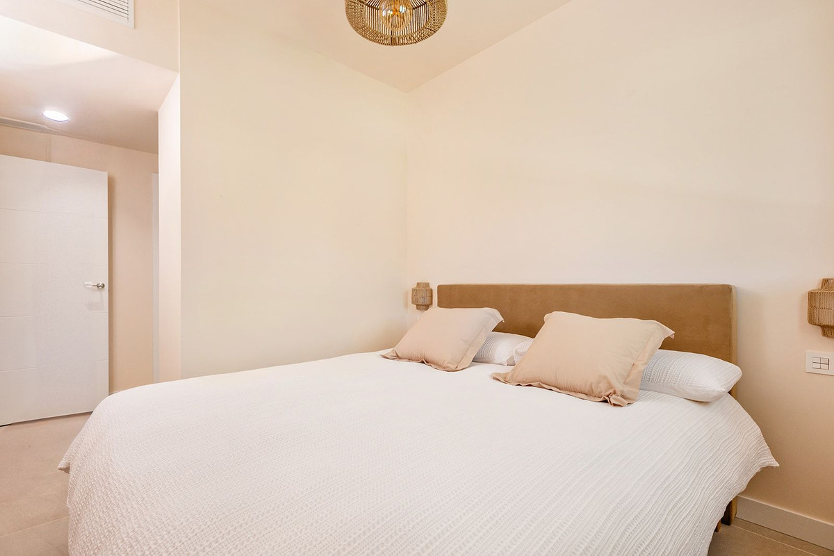 Se vende Apartamento Planta Baja de 2 dormitorios en Costa Del Sol, Málaga, España