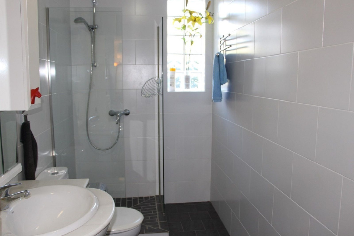 Se vende Villa - Chalet de 2 dormitorios en Costa Del Sol, Málaga, España