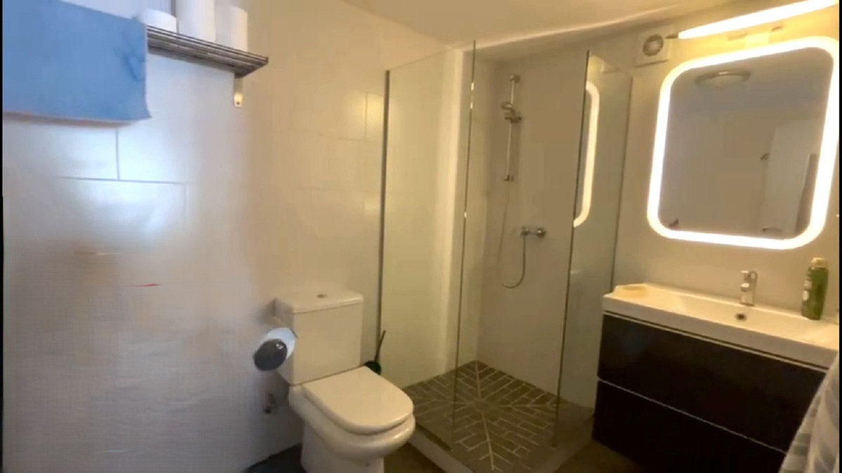 Se vende Villa - Chalet de 2 dormitorios en Costa Del Sol, Málaga, España
