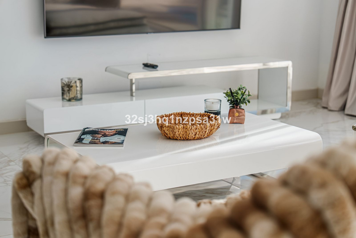 3 Bed Apartment for sale in Marbella Costa Del Sol, Málaga, Spain