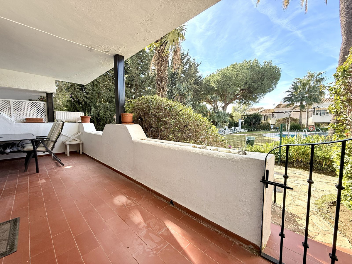 2 Bed Apartment for sale in The Golden Mile Costa Del Sol, Málaga, Spain