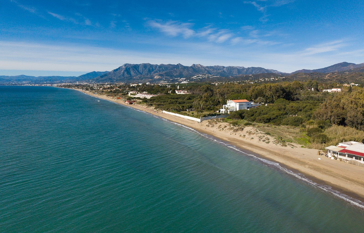 Se vende Apartamento Planta Baja de 4 dormitorios en Costa Del Sol, Málaga, España