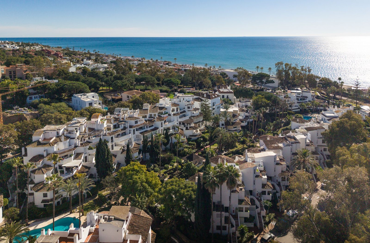 Se vende Apartamento Planta Baja de 4 dormitorios en Costa Del Sol, Málaga, España