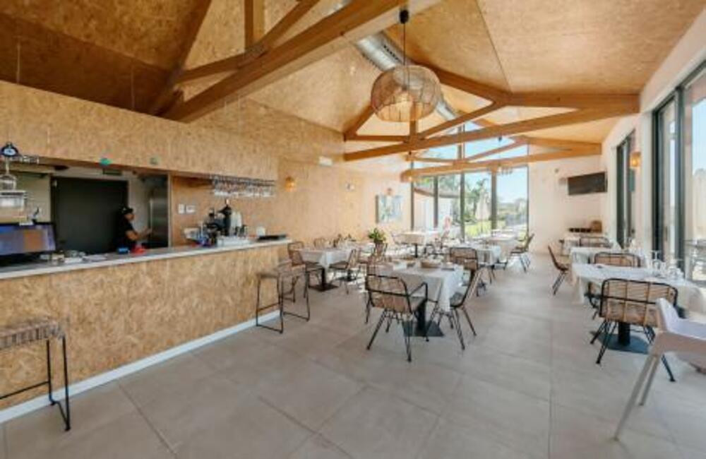 Se vende Apartamento Planta Media de 3 dormitorios en Costa Del Sol, Málaga, España