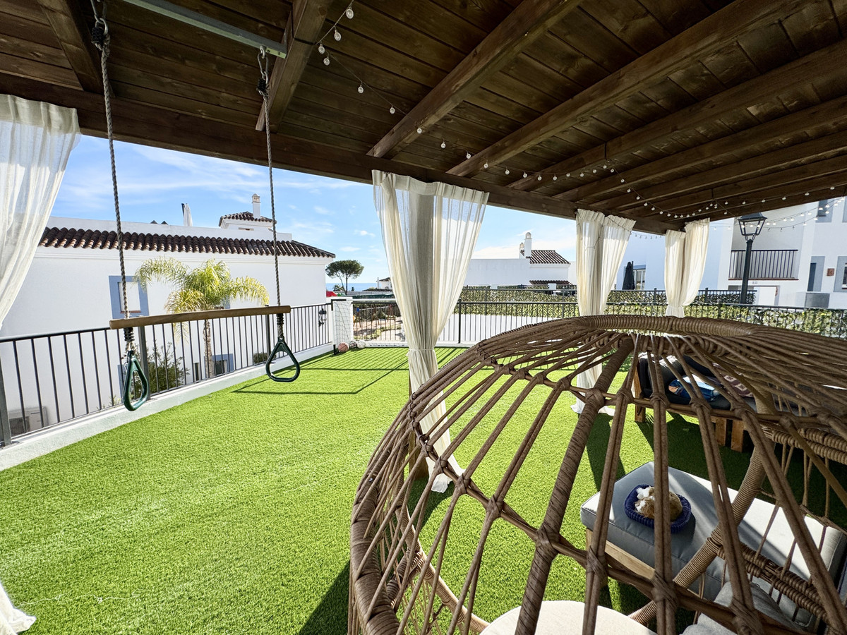 Se vende Apartamento Planta Media de 3 dormitorios en Costa Del Sol, Málaga, España