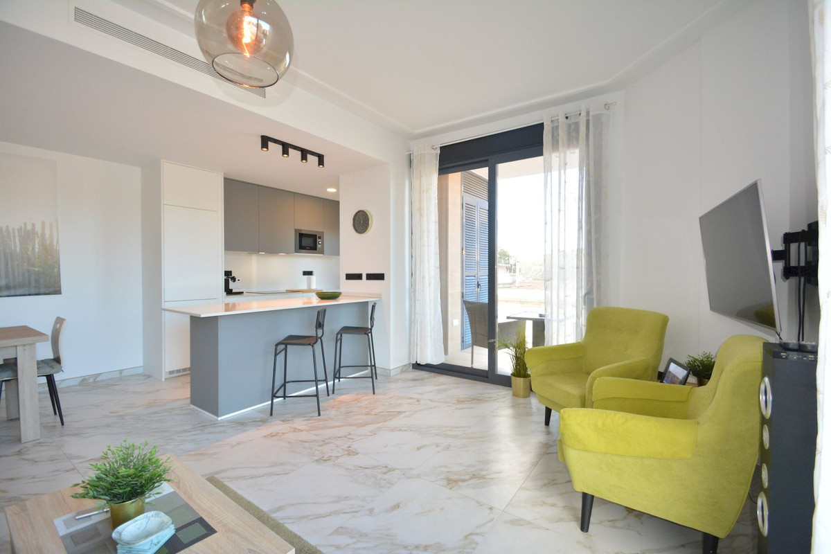 3 Bed Apartment for sale in Guardamar Del Segura Costa Blanca, Alicante, Spain