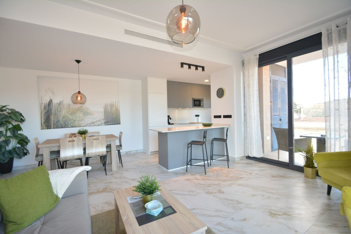 3 Bed Apartment for sale in Guardamar Del Segura Costa Blanca, Alicante, Spain