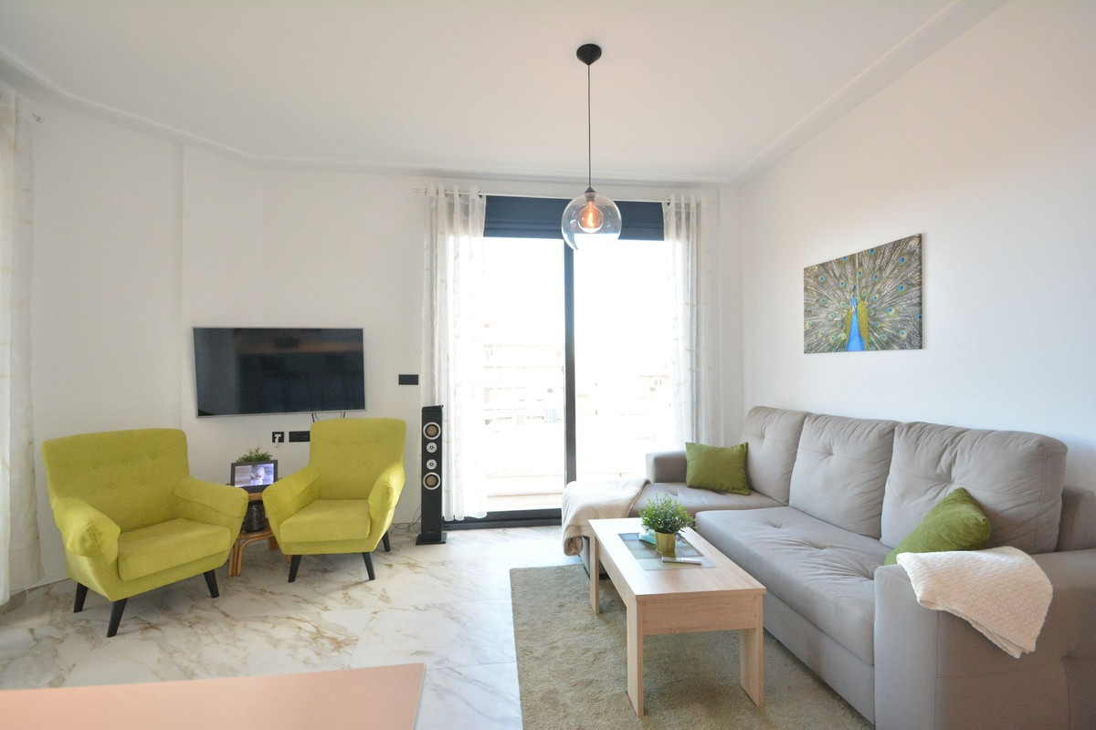 3 Bed Apartment for sale in Guardamar Del Segura Costa Blanca, Alicante, Spain
