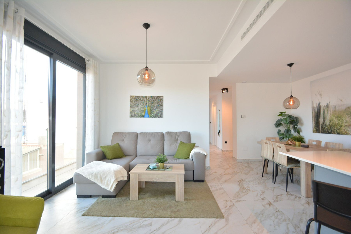 3 Bed Apartment for sale in Guardamar Del Segura Costa Blanca, Alicante, Spain