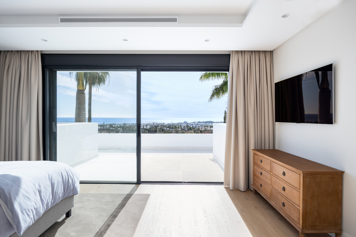 Se vende Villa - Chalet de 4 dormitorios en Costa Del Sol, Málaga, España