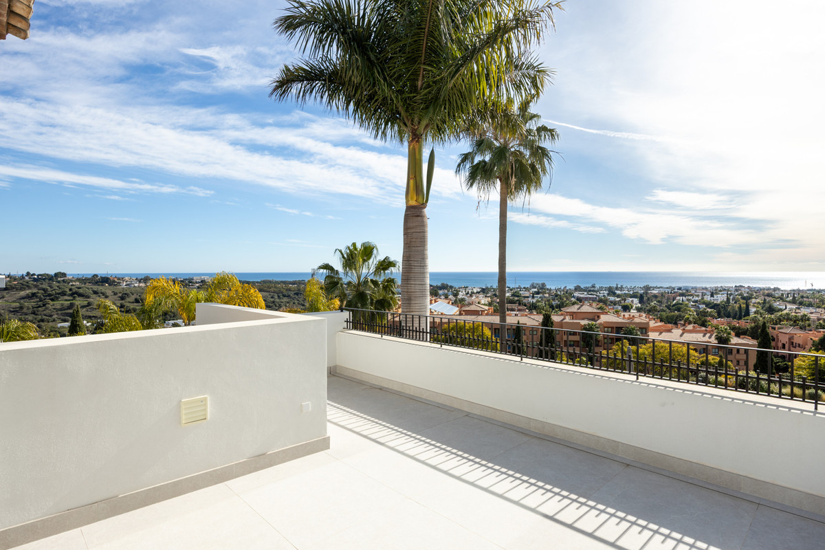 Se vende Villa - Chalet de 4 dormitorios en Costa Del Sol, Málaga, España