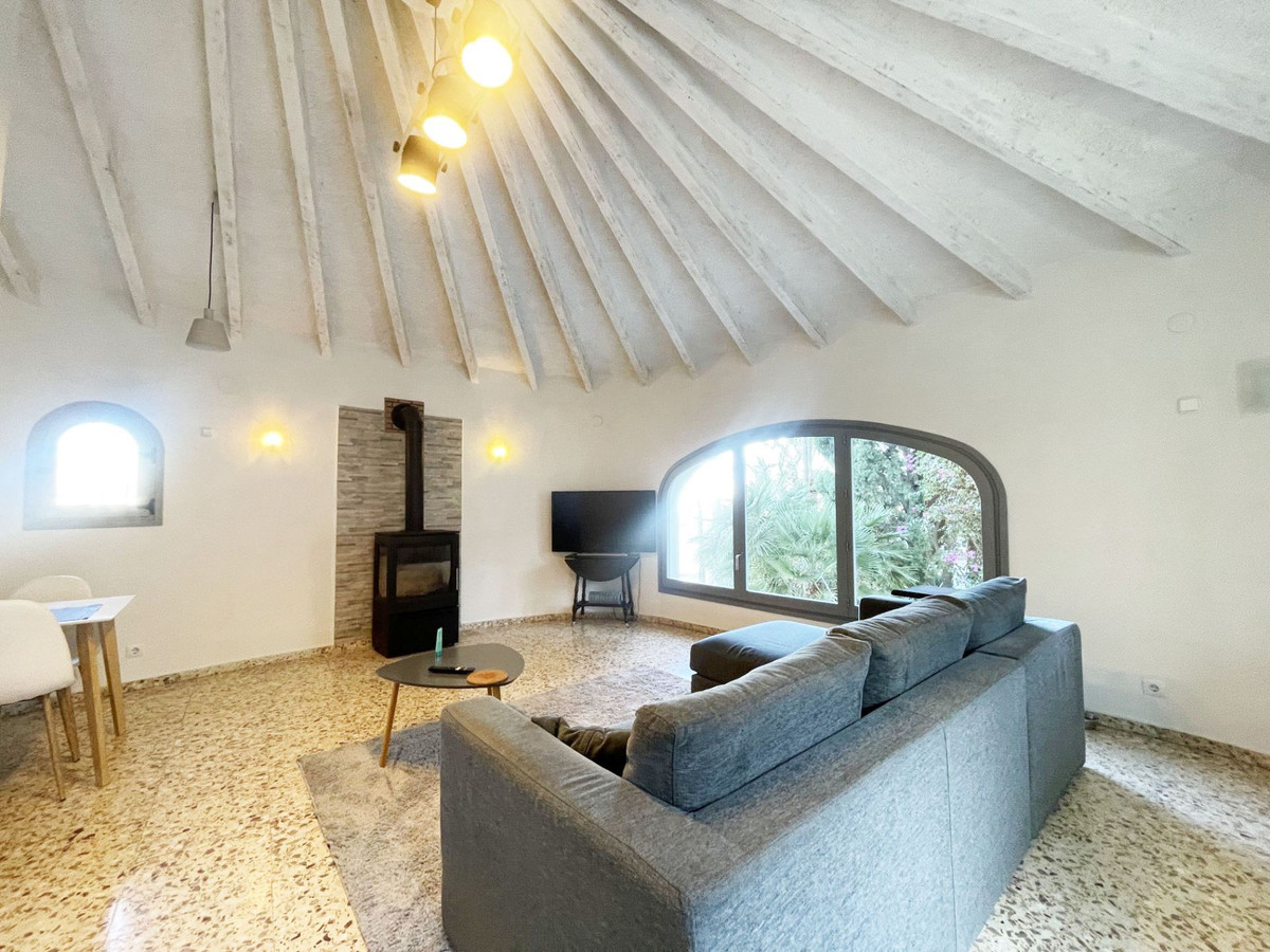 Se vende Villa - Chalet de 4 dormitorios en Costa Blanca, Alicante, España