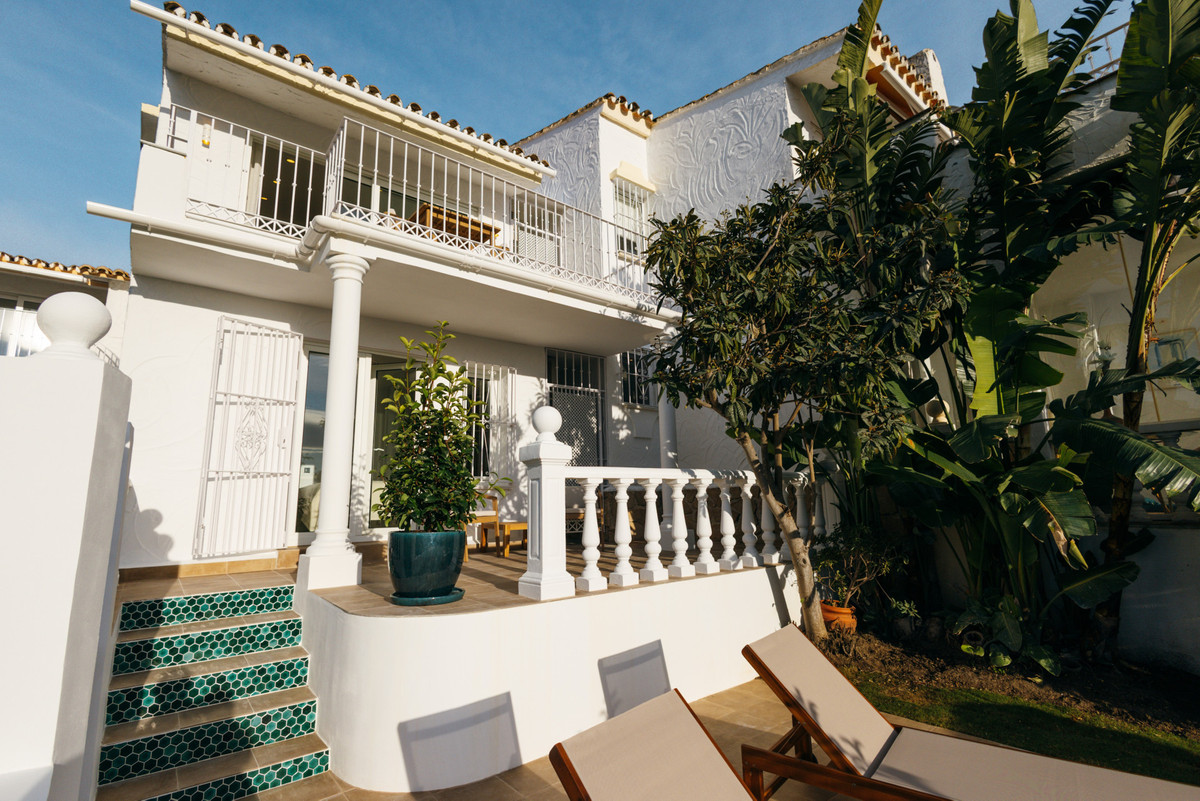 Se vende Adosada de 2 dormitorios en Costa Del Sol, Málaga, España