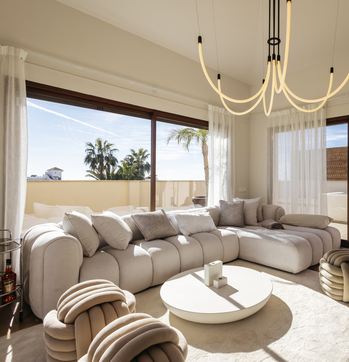 4 Bed Apartment for sale in Nueva Andalucía Costa Del Sol, Málaga, Spain