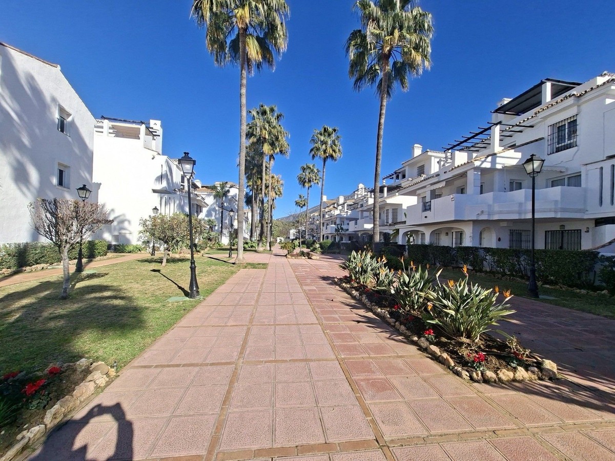 1 Bed Apartment for sale in Marbella Costa Del Sol, Málaga, Spain