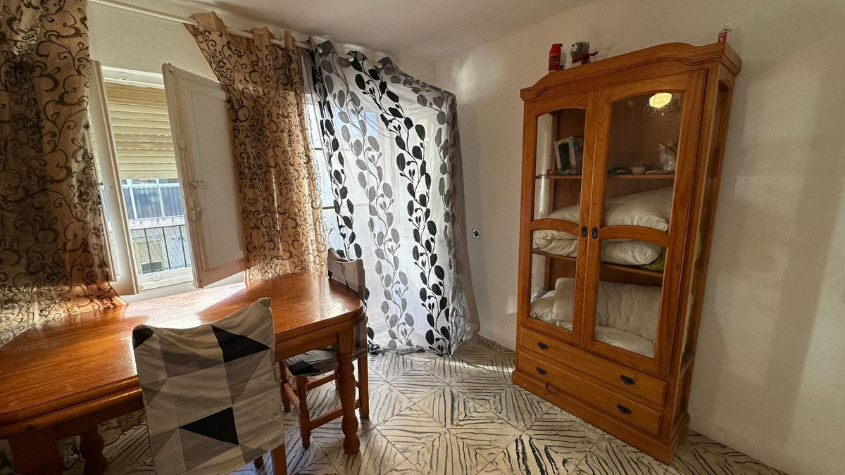 Se vende Apartamento Planta Media de 3 dormitorios en Costa Blanca, Alicante, España