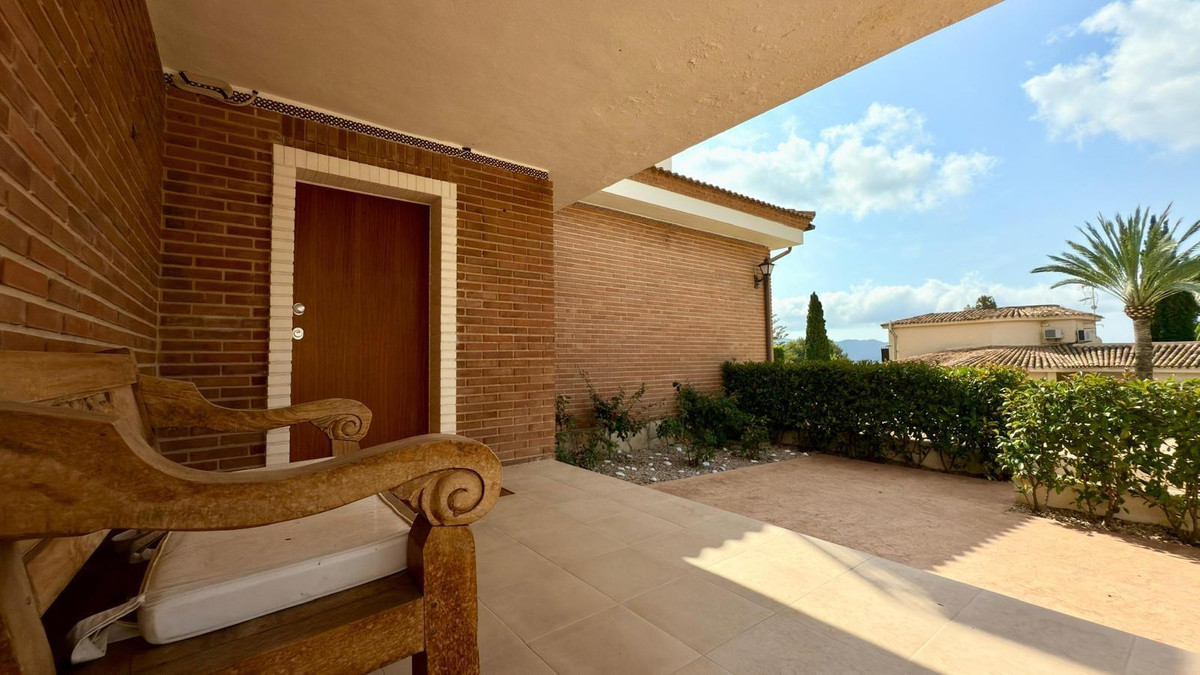 3 Bed Townhouse for sale in La Nucia Costa Blanca, Alicante, Spain