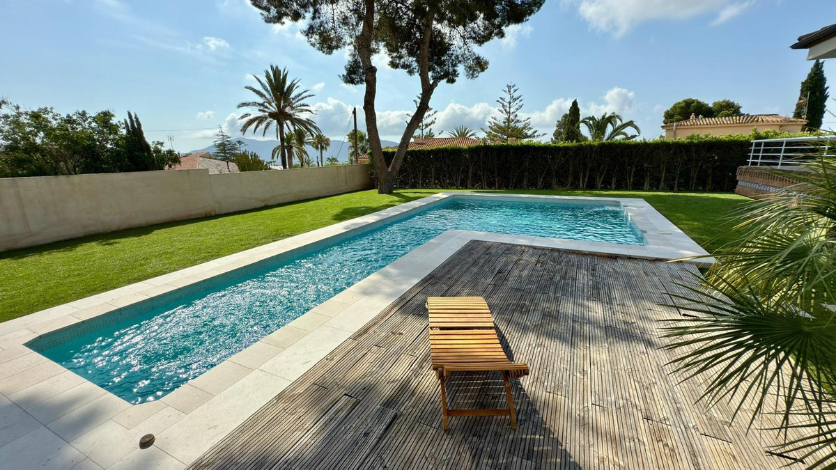 3 Bed Townhouse for sale in La Nucia Costa Blanca, Alicante, Spain