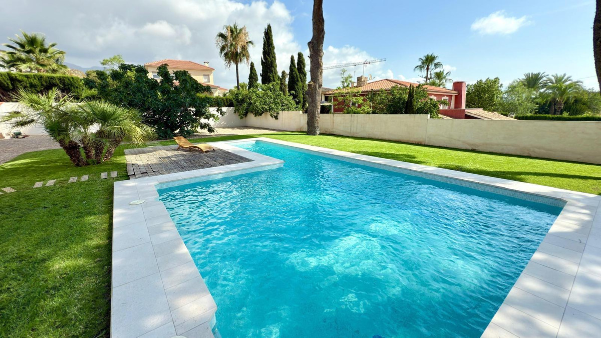 3 Bed Townhouse for sale in La Nucia Costa Blanca, Alicante, Spain