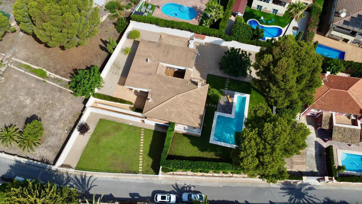 3 Bed Townhouse for sale in La Nucia Costa Blanca, Alicante, Spain