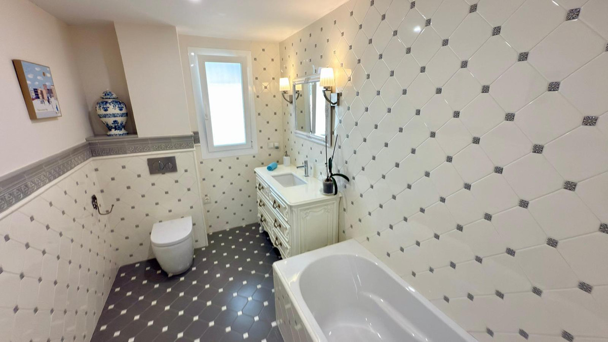 3 Bed Townhouse for sale in La Nucia Costa Blanca, Alicante, Spain