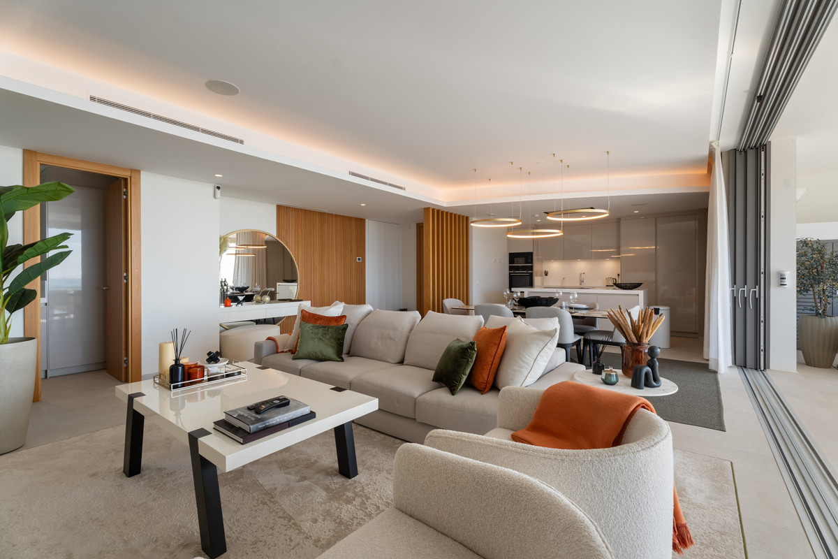 3 Bed Apartment for sale in Benahavís Costa Del Sol, Málaga, Spain