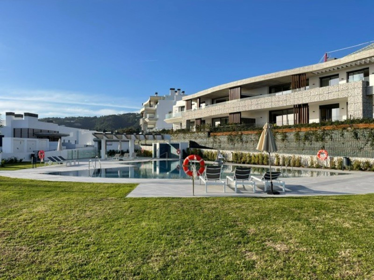 3 Bed Apartment for sale in Benahavís Costa Del Sol, Málaga, Spain