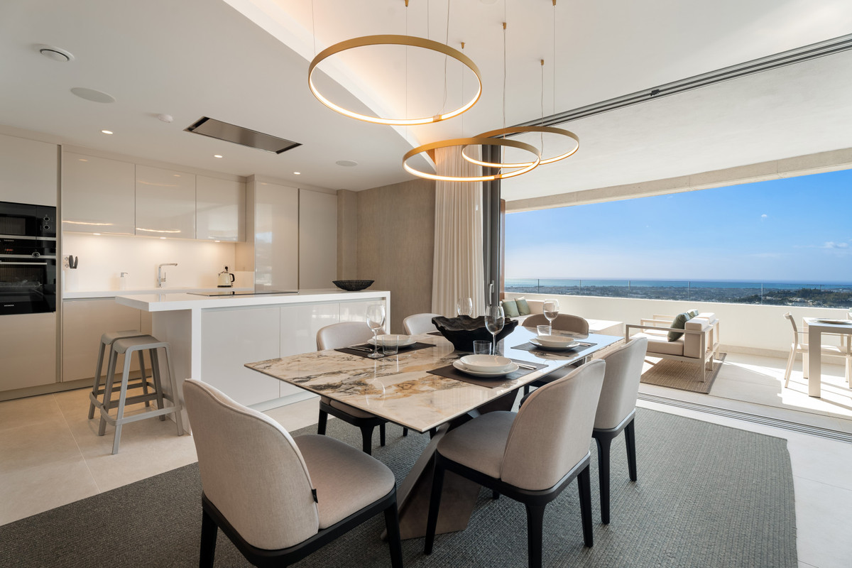 3 Bed Apartment for sale in Benahavís Costa Del Sol, Málaga, Spain