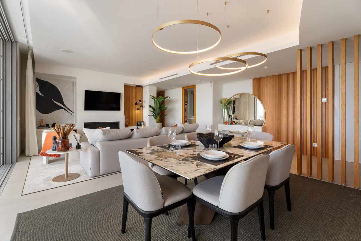 3 Bed Apartment for sale in Benahavís Costa Del Sol, Málaga, Spain
