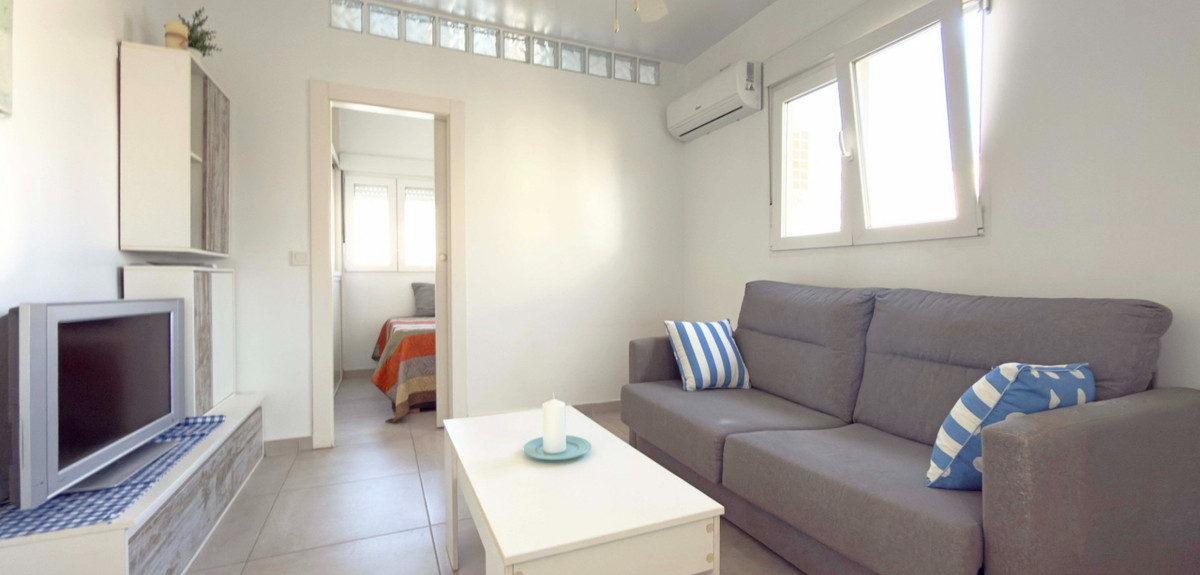 1 Bed Apartment for sale in Torrevieja Costa Blanca, Alicante, Spain