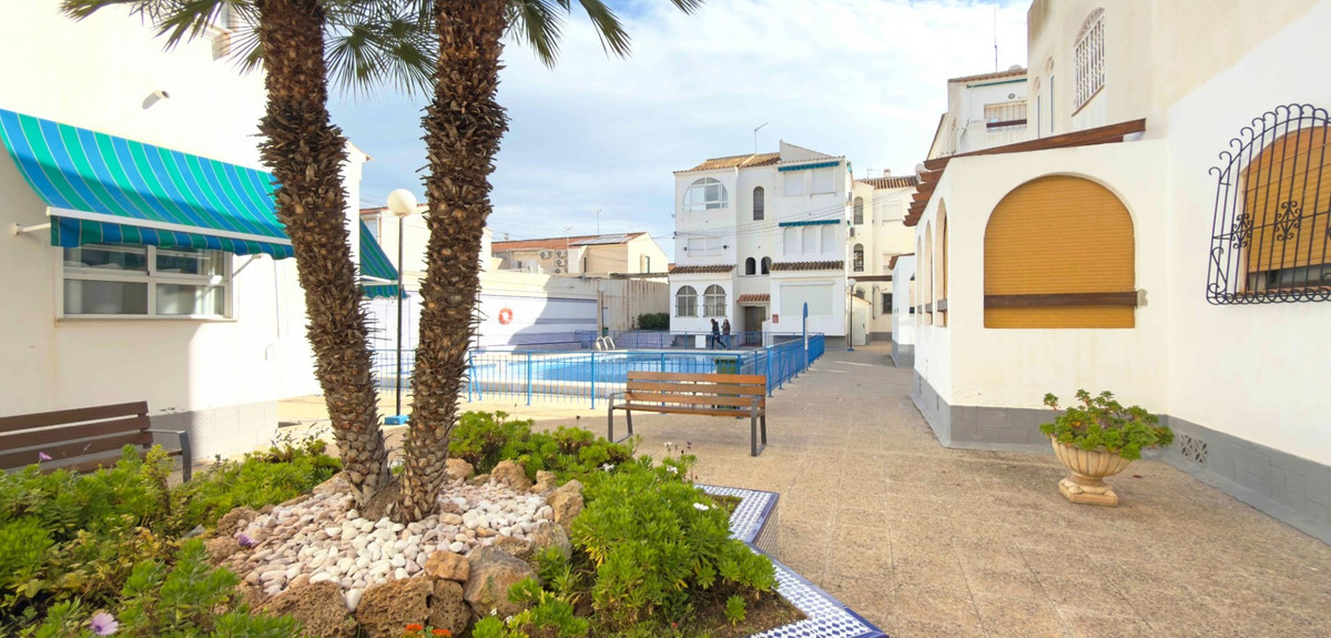 1 Bed Apartment for sale in Torrevieja Costa Blanca, Alicante, Spain