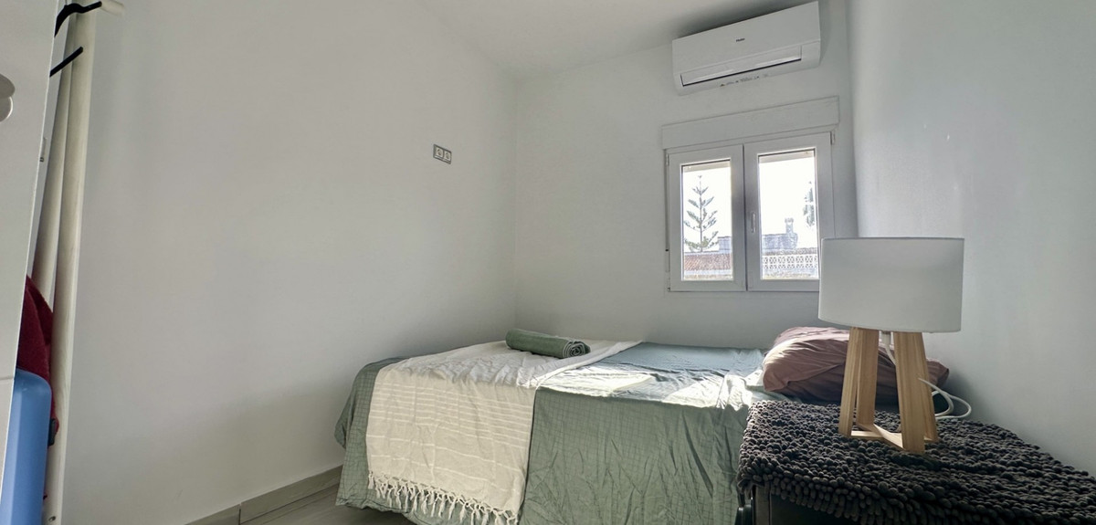 Se vende Villa - Chalet de 5 dormitorios en Costa Blanca, Alicante, España