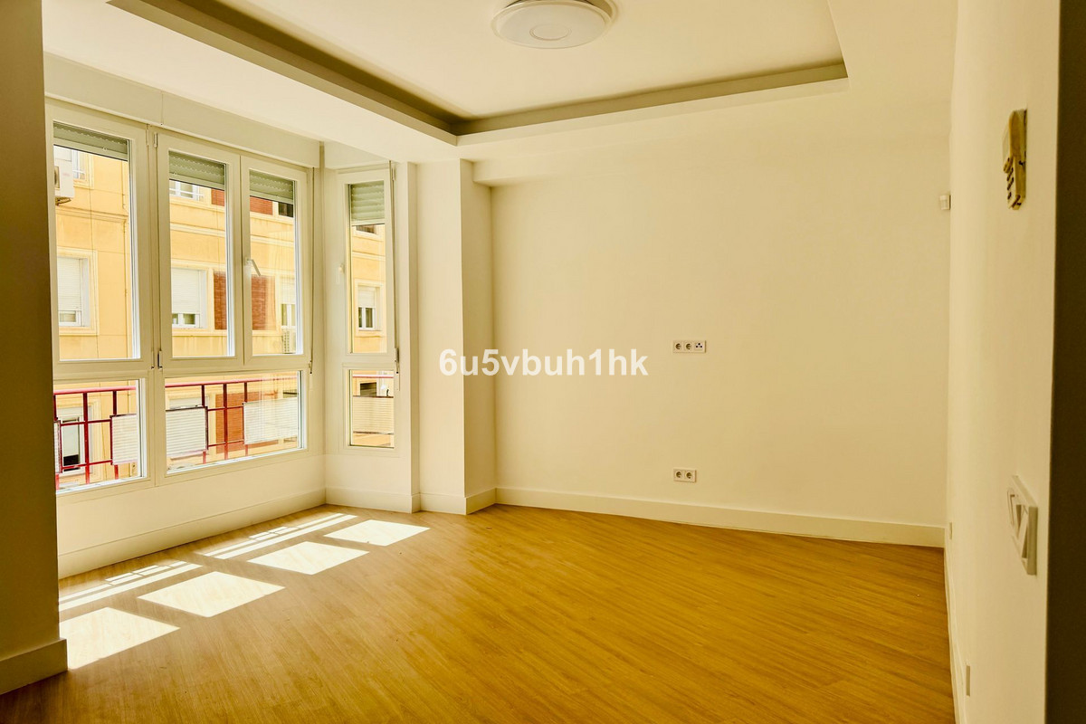 3 Bed Apartment for sale in Málaga Costa Del Sol, Málaga, Spain
