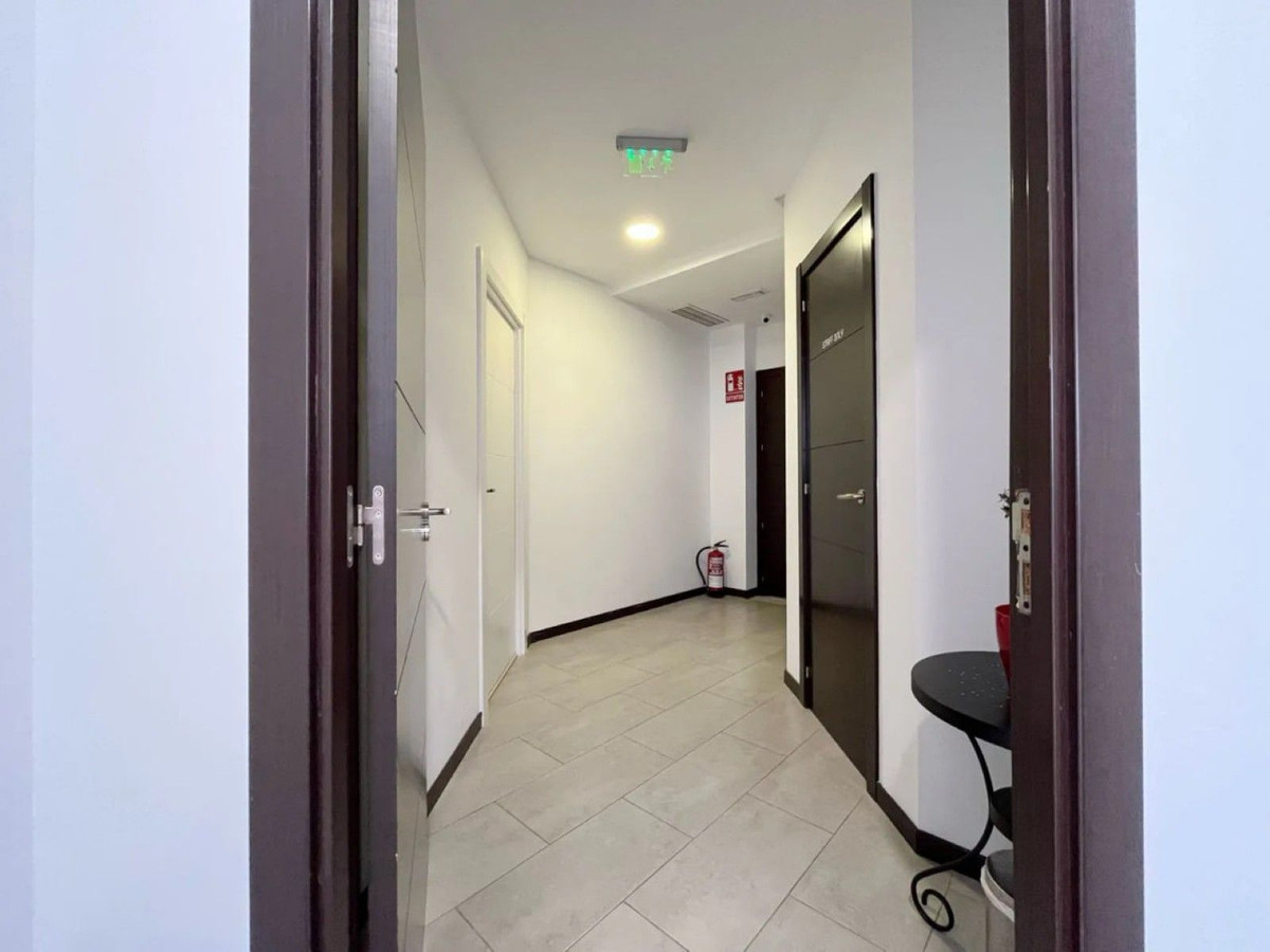 Commercial unit for sale in Marbella Costa Del Sol, Málaga, Spain