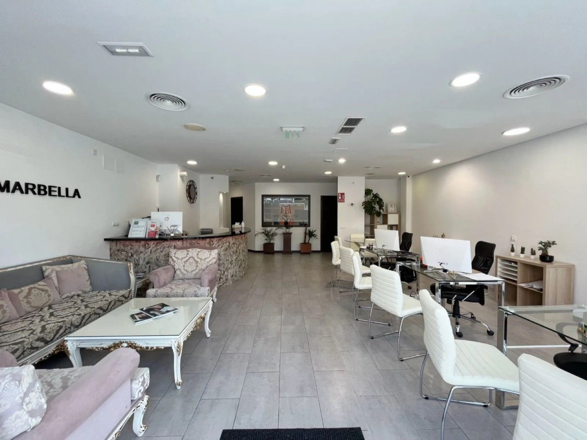 Commercial unit for sale in Marbella Costa Del Sol, Málaga, Spain