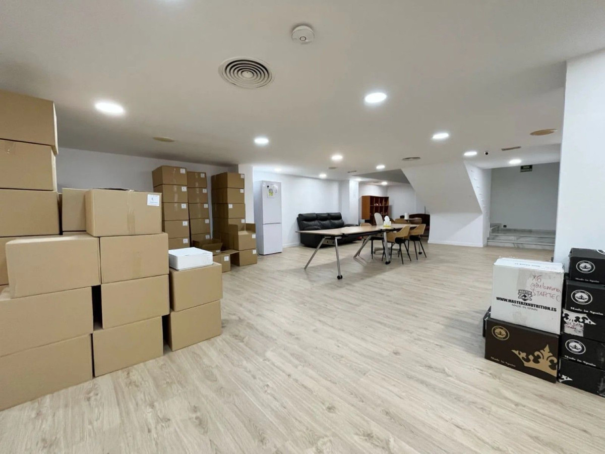 Commercial unit for sale in Marbella Costa Del Sol, Málaga, Spain